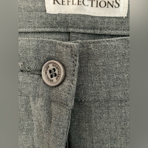Women’s Gray Pants NWOT - Picture 4 of 14